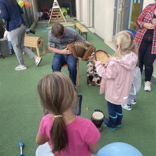 instrument en creche